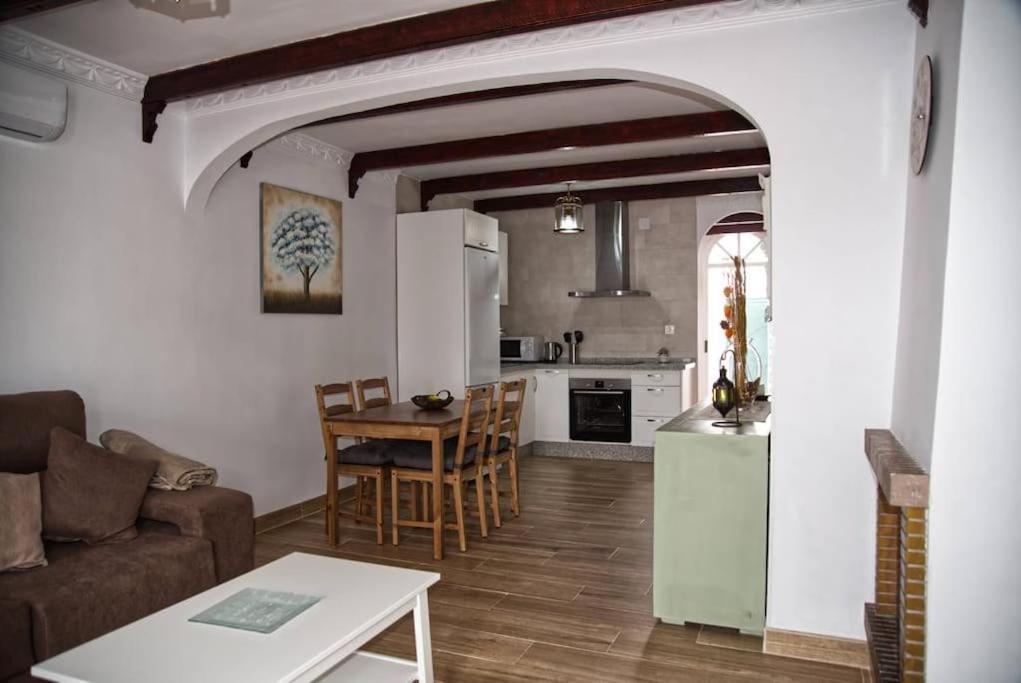 House W Shared Pool, Perfect For Small Families Fuengirola Bagian luar foto